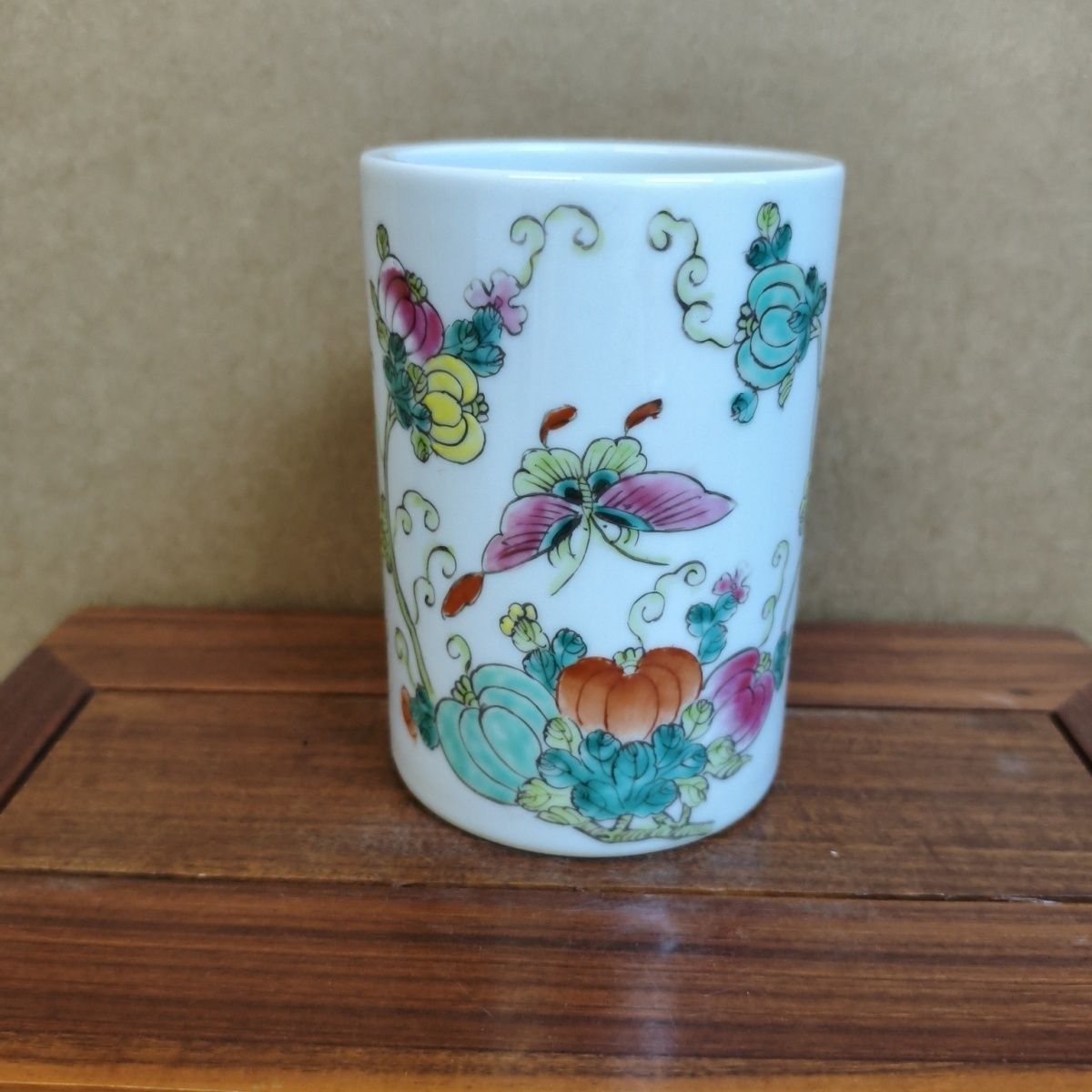 Vintage Handmade Pastel Decora - Vintage Collectible Bottles recensione e prezzo