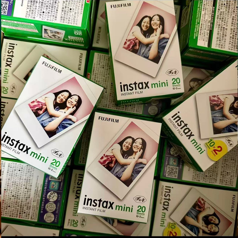 10 20 60 Sheets Fujifilm Insta - Super 8 Film Reel recensione e prezzo