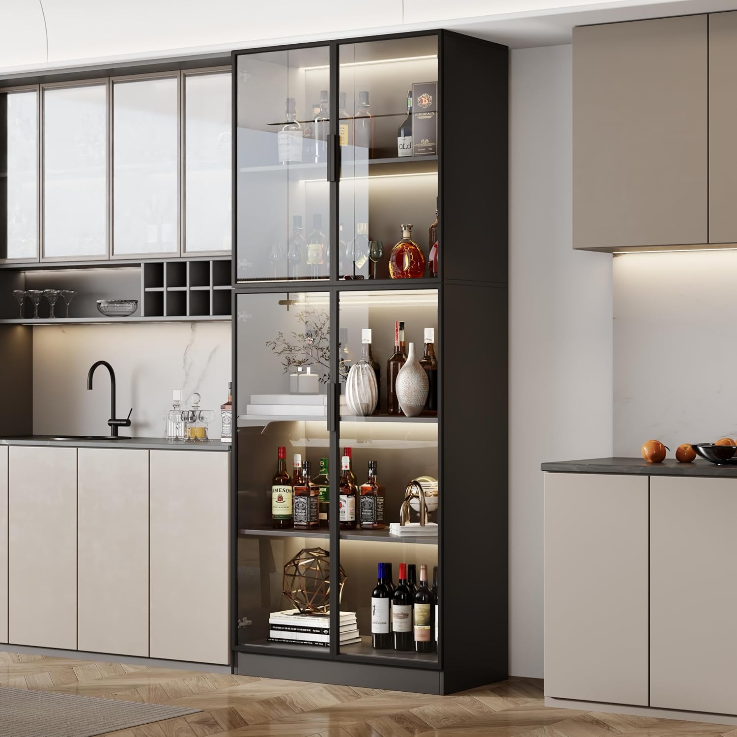 Display Cabinet with Glass Doo - Collectible Collection recensione e prezzo