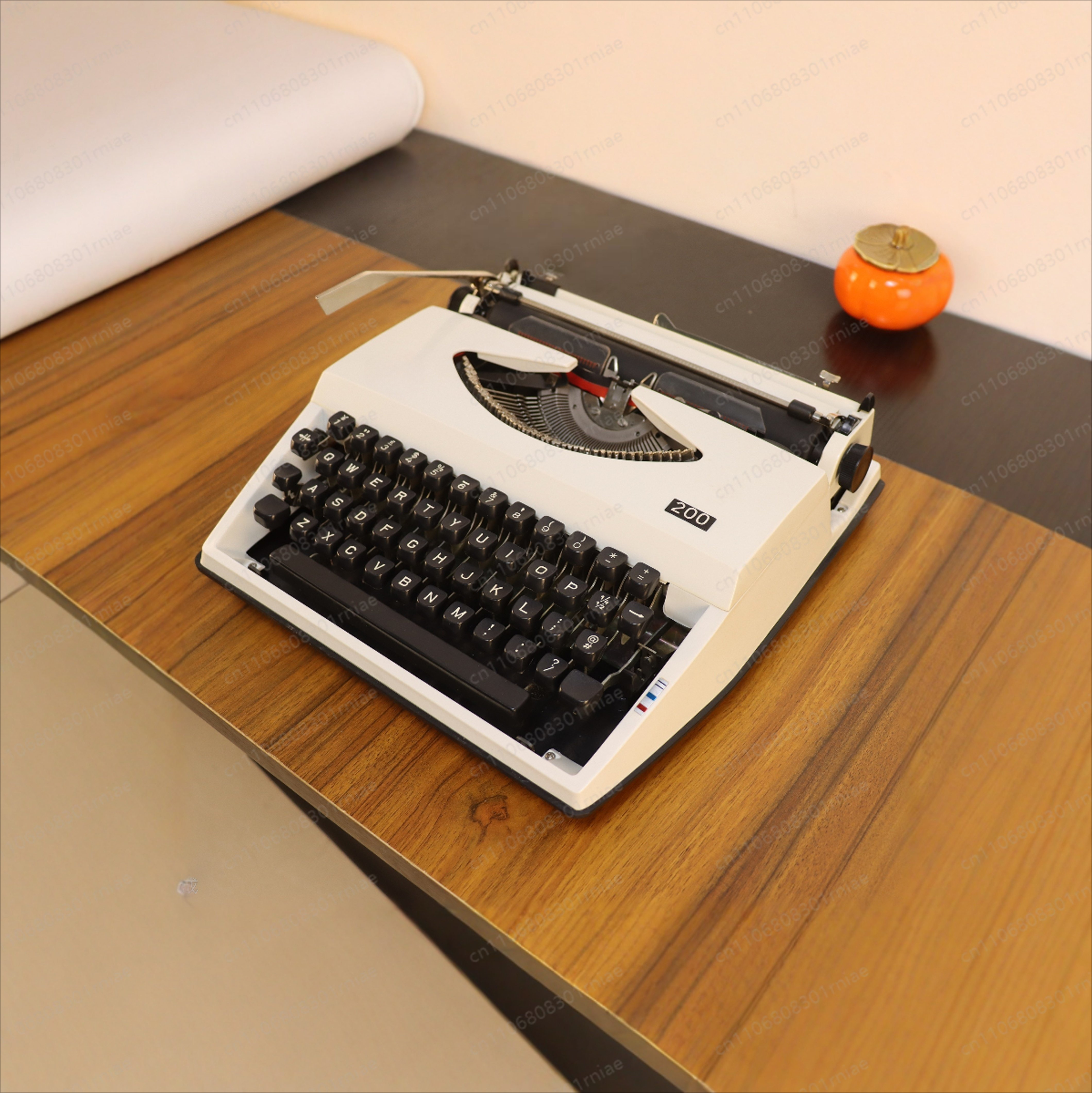 Vintage typewriter English mac - Vintage Things Collection recensione e prezzo