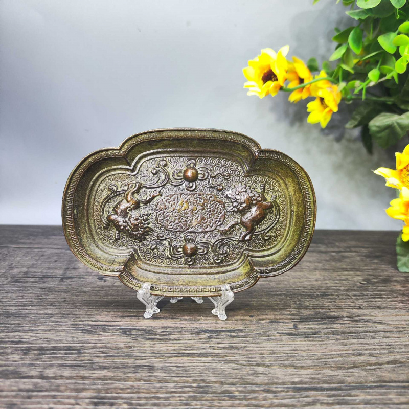 Antique collection, vintage -p - Vintage Collectible Ashtrays recensione e prezzo