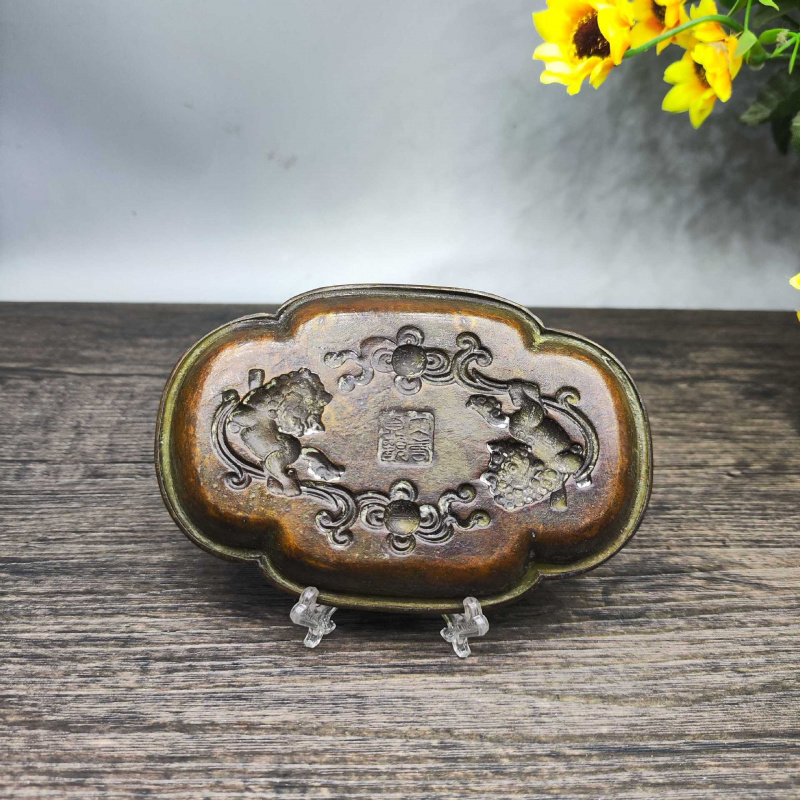 Antique collection, vintage -p - Vintage Collectible Ashtrays recensione e prezzo