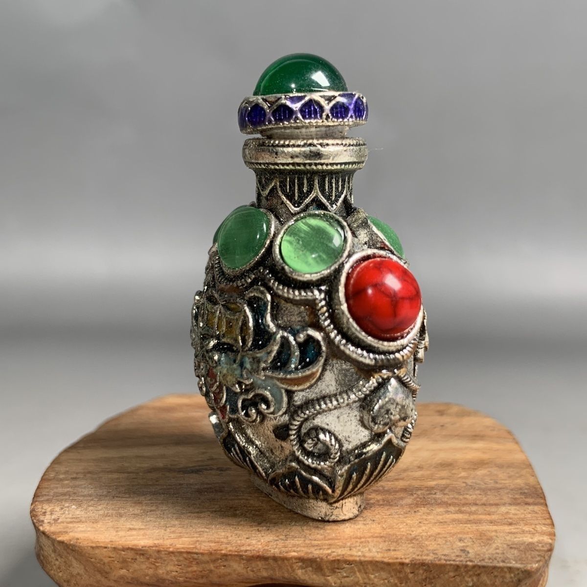 Vintage Cloisonne Bronze Snuff - Vintage Collectible Bottles recensione e prezzo