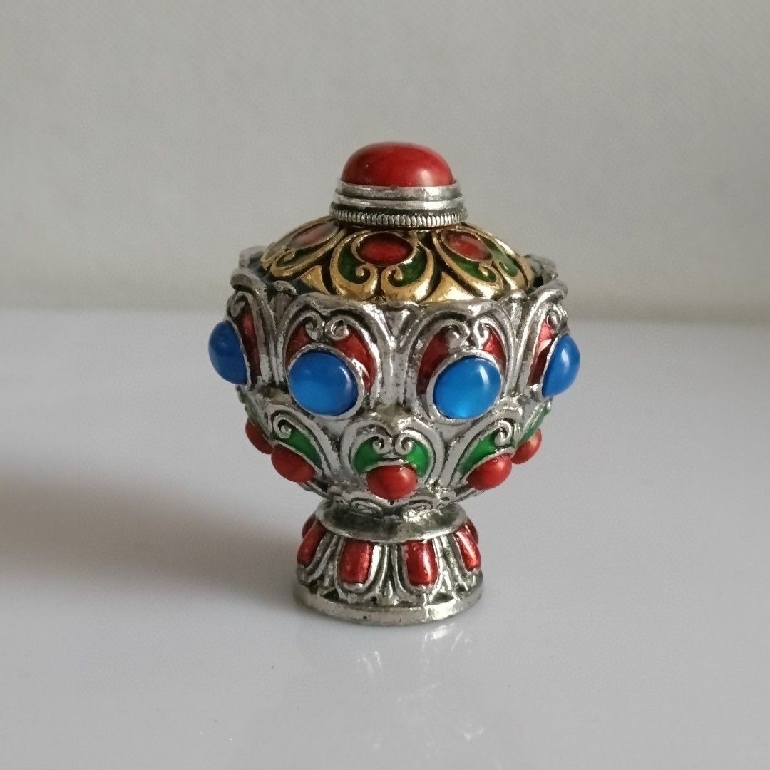 Vintage Antique Collection Eth - Vintage Collectible Bottles recensione e prezzo