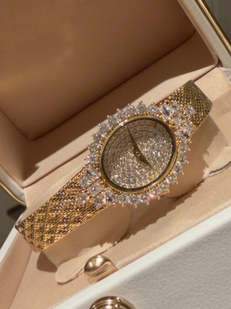 Vintage Ladies Oval Shape Quar - Vintage Watch Crystal recensione e prezzo